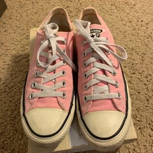 Pink Converse low tops